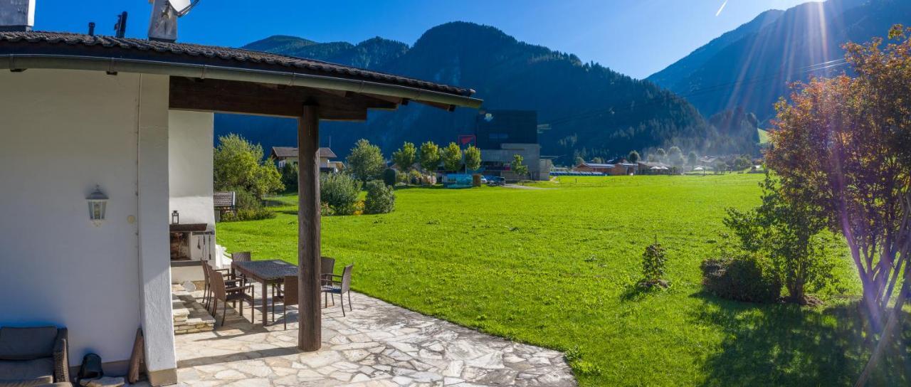 Ahorn Chalet Mayrhofen Exterior photo